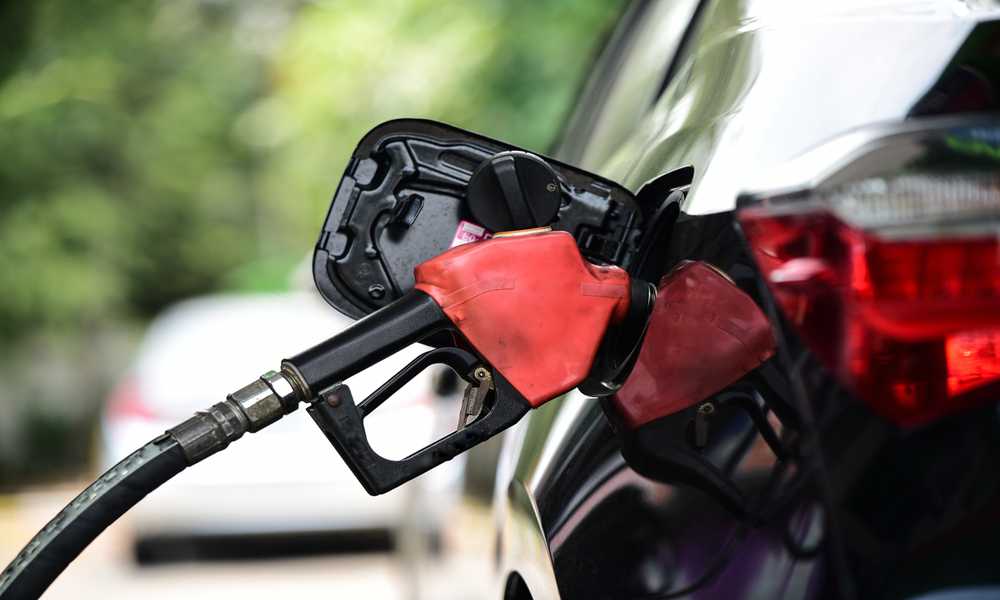 Why should you turn your engine off when pumping gas Why should you turn your engine off when pumping gas